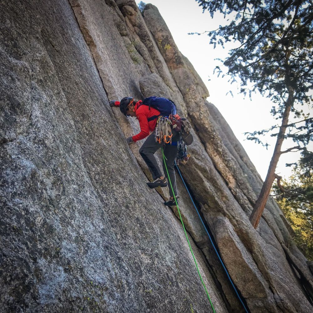 lumpy-ridge-climbing